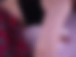 Live cam show with LauriTrucchio - Flirt on xxxlivecams.org