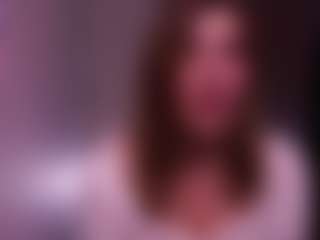 Live cam show with LauriTrucchio - Flirt White on xblisslive.com | united states