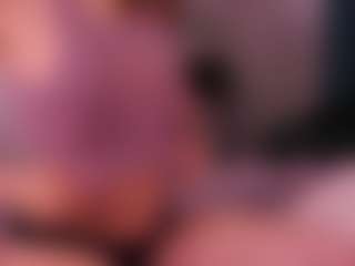 Live cam show with LauriTrucchio - Sexydance on Camsoda