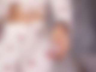 Live cam show with LauriTrucchio - Doggy on https://playwithruby.com