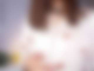 Live cam show with LauriTrucchio - Moaning on TeamSkeetLive