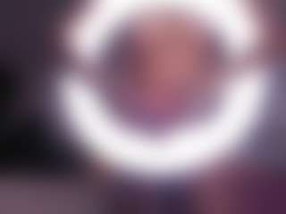 Live cam show with LauriTrucchio - Mistress on madthumbs