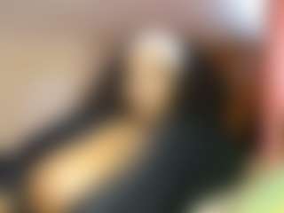 Live cam show with Michyboldy - Facial on Camsoda