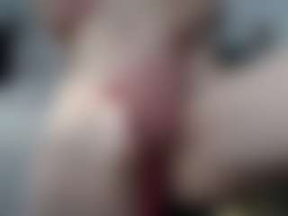 newera7291 MILF webcam performer live streaming