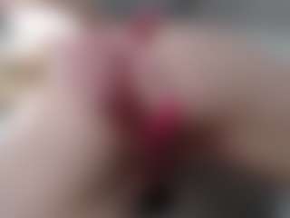 newera7291 MILF webcam performer live streaming