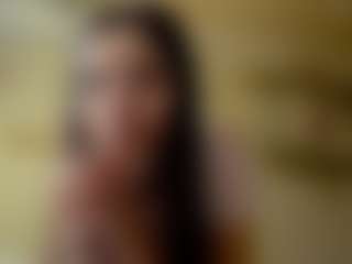 Live cam show with RoselleAvary - Skinny on fuck-show.com