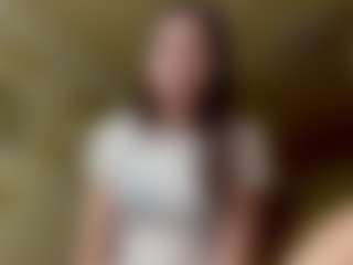 RoselleAvary's Live Sex Cam Show