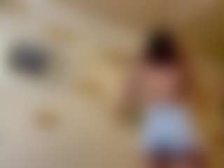 RoselleAvary's Live Sex Cam Show