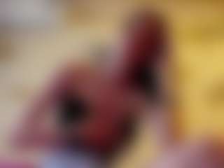 RoselleAvary's Live Sex Cam Show