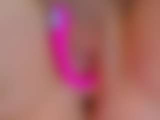 Live cam show with carol-jc - Young Adult on fuklive.com