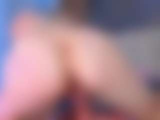 Live cam show with carol-jc - Blue Eyes on SxyPornLive