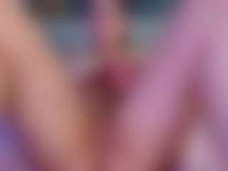 Live cam show with carol-jc - Average on Milfs Live