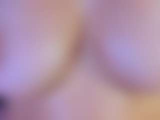 Live cam show with carol-jc - Brown Eyes on Camming Site