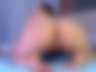 Live cam show with carol-jc - Colombia on Camming Site