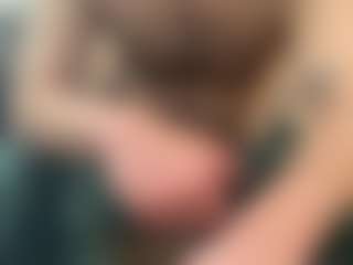 CatchMeRidinDirty's Live Sex Cam Show