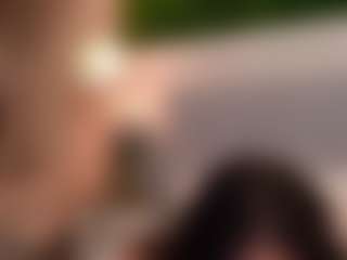 Live cam show with IsabellaMyst - Moaning on Milfs Live