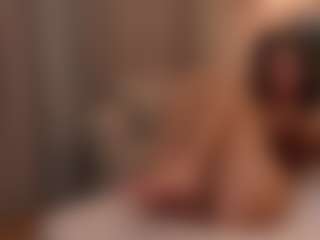 Live cam show with IsabellaMyst - Sweet on Dolls Live
