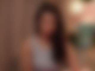 Live cam show with IsabellaMyst - Sweet on CamClone
