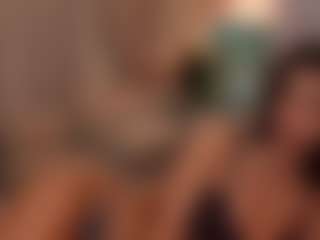 Live cam show with IsabellaMyst - Moaning on Camsoda