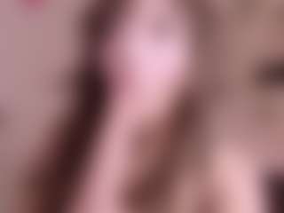 Live cam show with lilith-owens - Young Adult on Camsoda