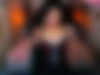 Live cam show with MissDilara - Red Hair on StripNow