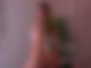 Live cam show with RinaKlark - Blue Eyes on Milfs Live