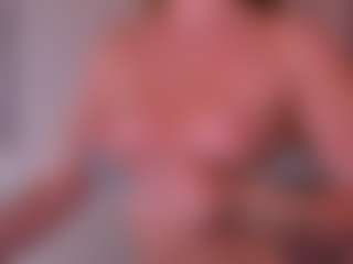 Live cam show with RinaKlark - Blonde Hair on nudelive.tv