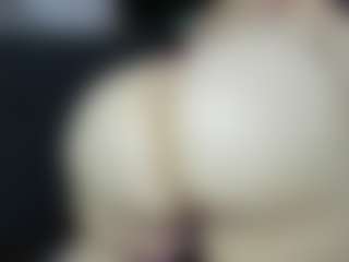 Alexaa Blumm's Live Sex Cam Show