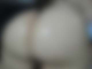 Live cam show with Alexaa Blumm - Latina on Fling VIP Chat | colombia