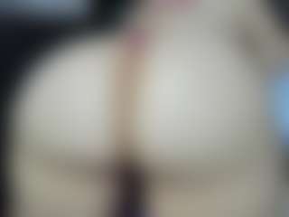 Alexaa Blumm's Live Sex Cam Show