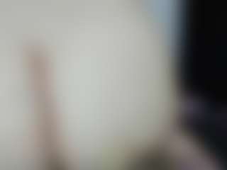 Live cam show with Alexaa Blumm - Control on Camiplay Live