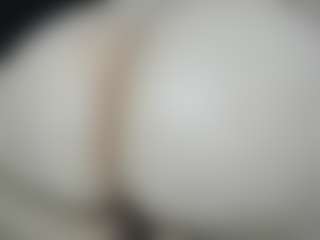 Live cam show with Alexaa Blumm - Gape on dropp.cam