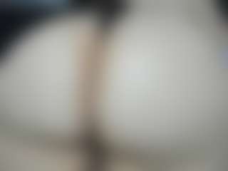 Live cam show with Alexaa Blumm - Ass Clapping on hotwifechat.live