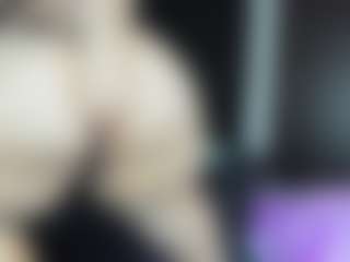 Live cam show with Alexaa Blumm - Natural on TottyGirls
