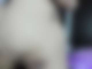 Live cam show with Alexaa Blumm - Gape on Fit Hotties