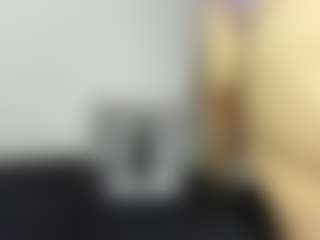 Live cam show with Alexaa Blumm - Big Ass on CamwithHer