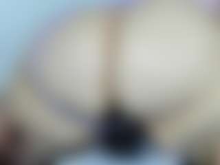 Alexaa Blumm's Live Sex Cam Show