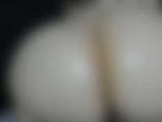 Live cam show with Alexaa Blumm - BBW on CamwithHer