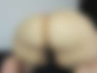 Alexaa Blumm's Live Sex Cam Show
