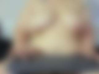 Alexaa Blumm's Live Sex Cam Show