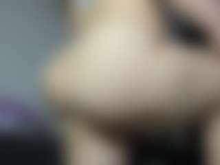 Alexaa Blumm's Live Sex Cam Show