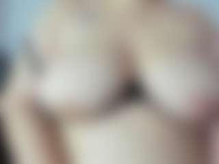 Alexaa Blumm's Live Sex Cam Show