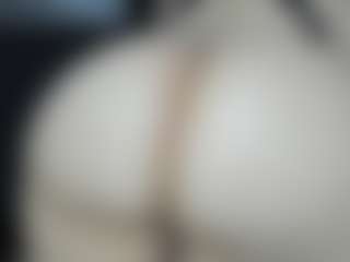 Live cam show with Alexaa Blumm - Anal Toys on Strip Flash - Live Sex Shows