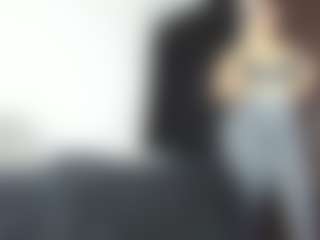 Live cam show with Alexaa Blumm - Blowjob on Cam Slut