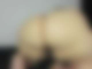 Live cam show with Alexaa Blumm - Gape on fapnchat