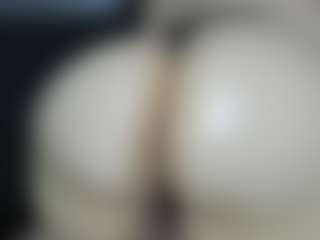 Live cam show with Alexaa Blumm - Gape on PervPlay.com