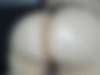 Live cam show with Alexaa Blumm - BBW on Lustler