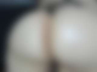 Live cam show with Alexaa Blumm - Control on Cam Slut