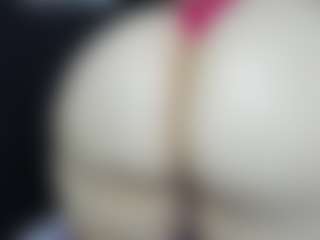 Live cam show with Alexaa Blumm - Creampie on Mixed Magazine Live