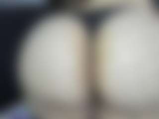 Alexaa Blumm's Live Sex Cam Show